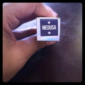 Jeffree Star Velour Lipstick in Medusa